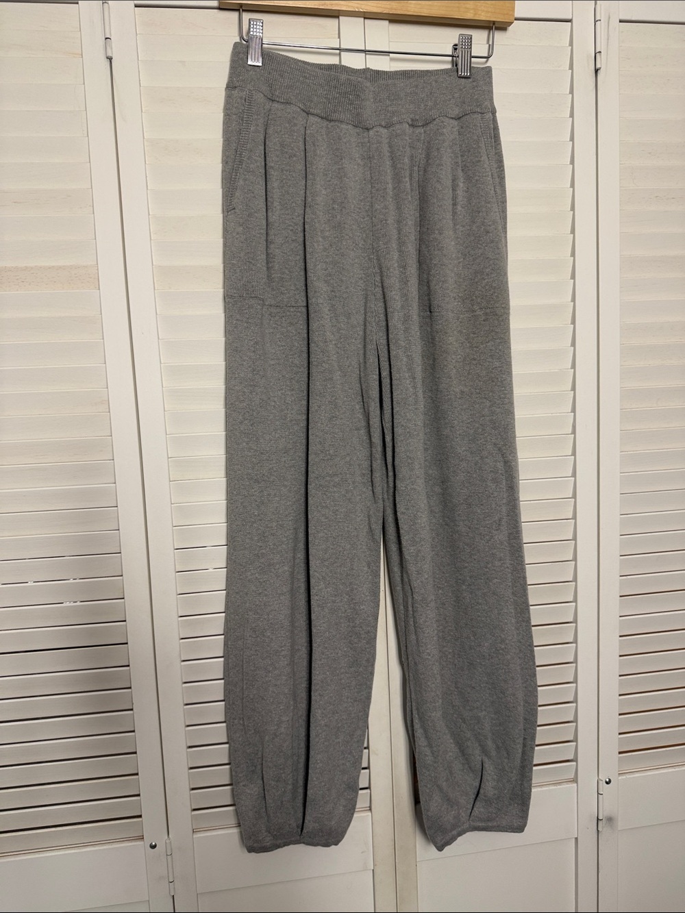 Gray Wide-Leg Knit Pants